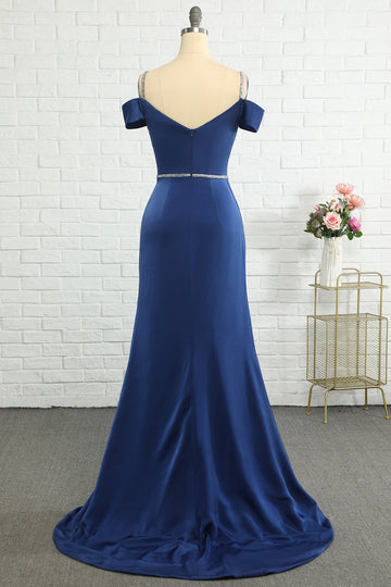 Mermaid Off the Shoulder Navy Robe de demoiselle d’honneur avec perles